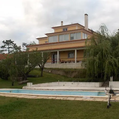 乡村民宿 Aqc - A Quinta Chama 卡尔达斯达·赖尼亚