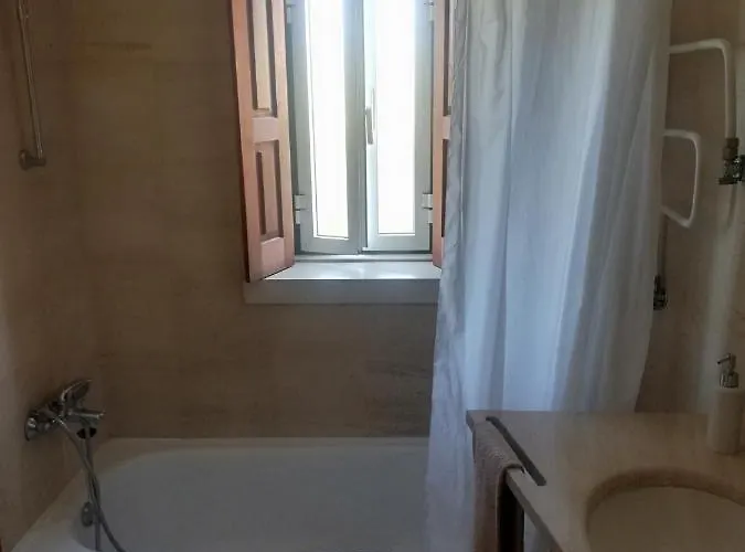 Aqc - A Quinta Chama Калдаш-да-Раинья