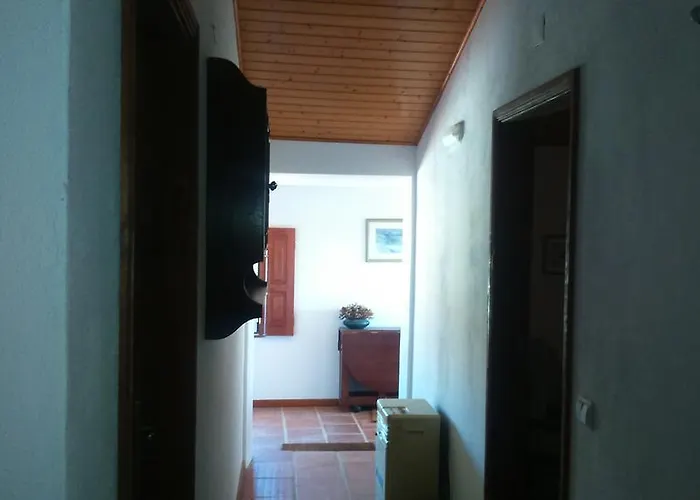 Aqc - A Quinta Chama * Калдаш-да-Раинья